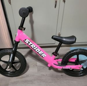 Strider kids balance bike